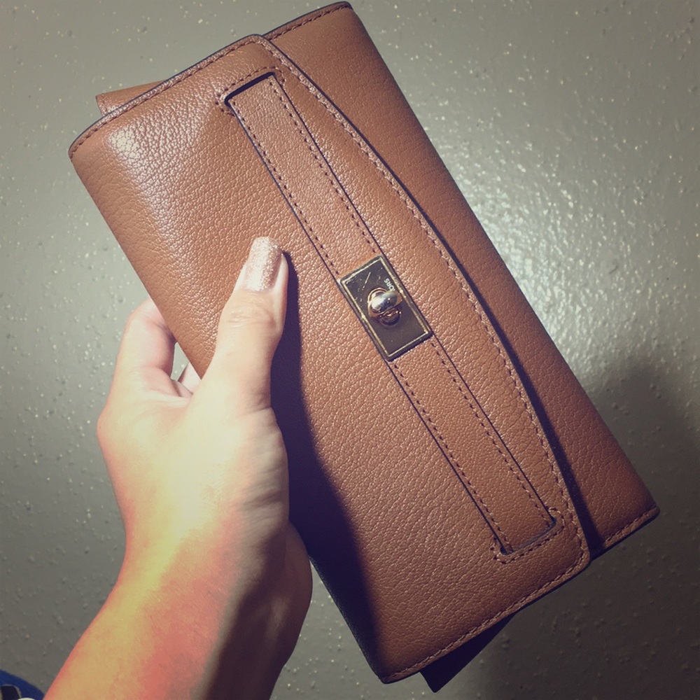 MK purse
